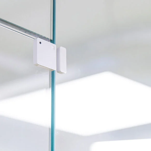 Shelly Wave Door/Window LR - Image 6